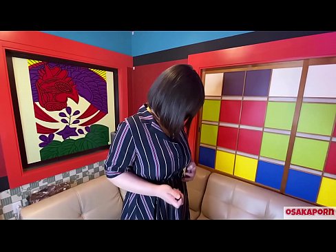 ❤️ د لویو شونډو سره جاپاني خوږه د جنسي لوبو سره مشت زنی کوي او یو orgasm لري. نوموړې په یوه مرکه کې د خپلې تجربې په اړه خبرې کوي. غټې شونډې او ویښتانې بلی په لوړ غږ چیغې کوي. اوساکاپورن ☑  کیفیت لرونکي جنس په ps.rionews.top